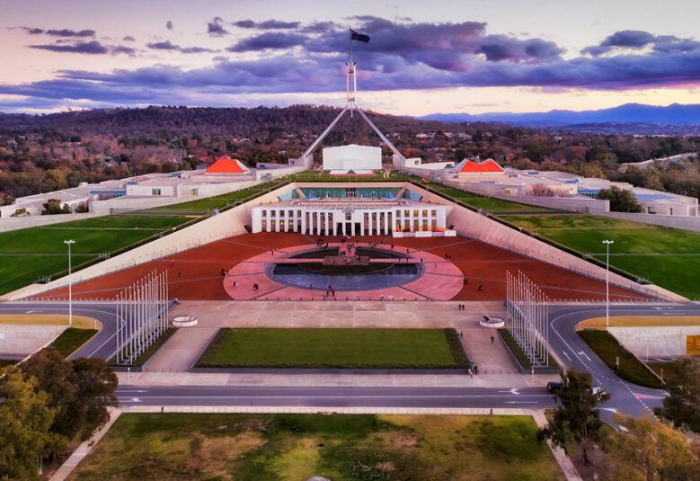 phot o of Australia's Parliament House, the setting for decision making on the anti-corruption bill