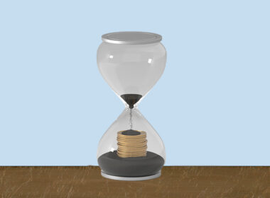 image showing money in hourglass running out, to symbolise insufficient legal aid funding